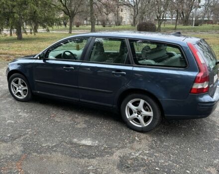 Синий Вольво В50, объемом двигателя 2 л и пробегом 300 тыс. км за 2350 $, фото 6 на Automoto.ua