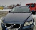 Синий Вольво В50, объемом двигателя 1.8 л и пробегом 280 тыс. км за 6400 $, фото 1 на Automoto.ua