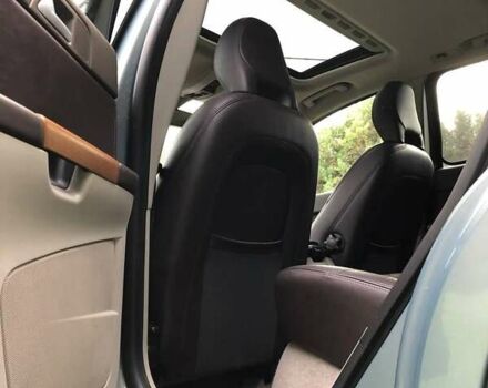 Синий Вольво В50, объемом двигателя 2 л и пробегом 288 тыс. км за 7300 $, фото 42 на Automoto.ua