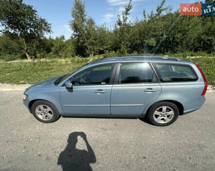 Синій Вольво V50, об'ємом двигуна 1.8 л та пробігом 207 тис. км за 5500 $, фото 4 на Automoto.ua