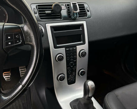 Синій Вольво V50, об'ємом двигуна 2 л та пробігом 344 тис. км за 7499 $, фото 23 на Automoto.ua