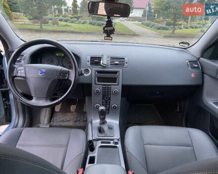 Синій Вольво V50, об'ємом двигуна 1.8 л та пробігом 207 тис. км за 6999 $, фото 9 на Automoto.ua