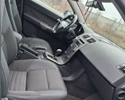 Синий Вольво В50, объемом двигателя 2.4 л и пробегом 283 тыс. км за 8700 $, фото 25 на Automoto.ua