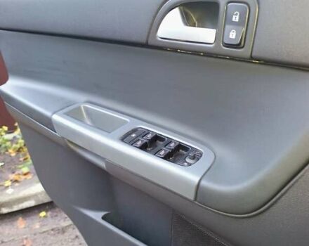 Синий Вольво В50, объемом двигателя 1.56 л и пробегом 415 тыс. км за 6499 $, фото 3 на Automoto.ua