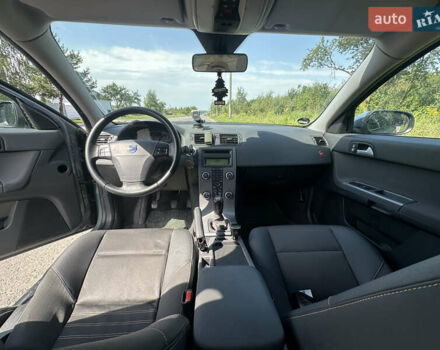 Синій Вольво V50, об'ємом двигуна 1.8 л та пробігом 207 тис. км за 5500 $, фото 15 на Automoto.ua