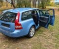 Синий Вольво В50, объемом двигателя 0 л и пробегом 214 тыс. км за 2002 $, фото 3 на Automoto.ua