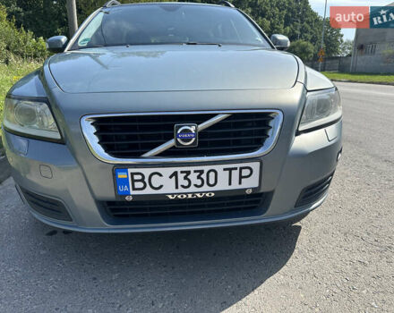 Синій Вольво V50, об'ємом двигуна 1.8 л та пробігом 207 тис. км за 5500 $, фото 1 на Automoto.ua
