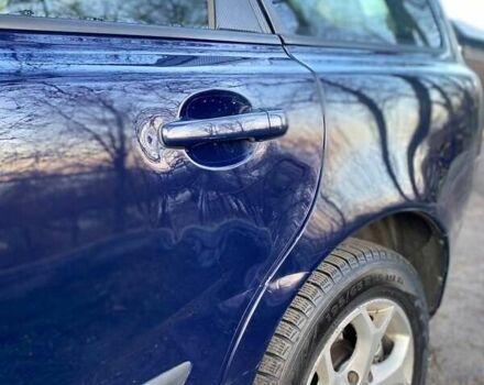 Синий Вольво В50, объемом двигателя 1.56 л и пробегом 415 тыс. км за 6499 $, фото 2 на Automoto.ua