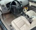 Синий Вольво В50, объемом двигателя 2.4 л и пробегом 300 тыс. км за 3500 $, фото 1 на Automoto.ua