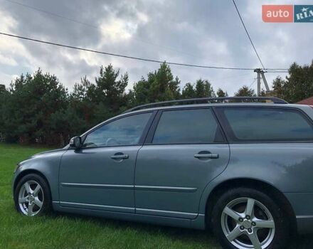 Синий Вольво В50, объемом двигателя 2 л и пробегом 288 тыс. км за 7300 $, фото 10 на Automoto.ua