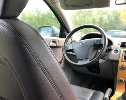 Синий Вольво В50, объемом двигателя 2 л и пробегом 288 тыс. км за 7300 $, фото 40 на Automoto.ua