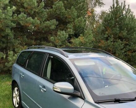 Синий Вольво В50, объемом двигателя 2 л и пробегом 288 тыс. км за 7300 $, фото 4 на Automoto.ua