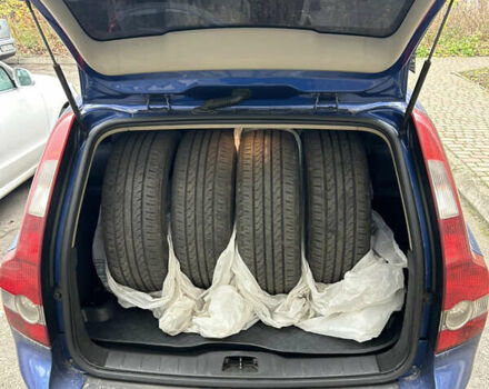 Синій Вольво V50, об'ємом двигуна 2 л та пробігом 344 тис. км за 7499 $, фото 41 на Automoto.ua