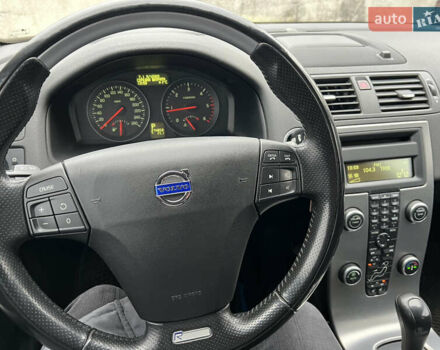 Синий Вольво В50, объемом двигателя 2 л и пробегом 272 тыс. км за 7500 $, фото 4 на Automoto.ua