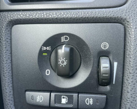 Синий Вольво В50, объемом двигателя 1.6 л и пробегом 108 тыс. км за 7650 $, фото 9 на Automoto.ua