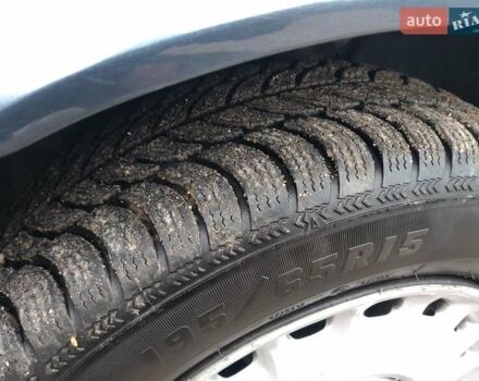 Синий Вольво В50, объемом двигателя 1.6 л и пробегом 235 тыс. км за 6700 $, фото 24 на Automoto.ua