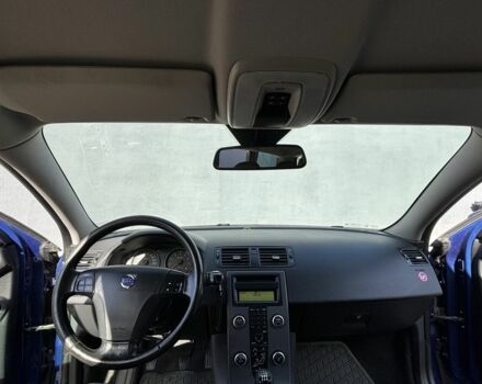 Синий Вольво В50, объемом двигателя 1.8 л и пробегом 348 тыс. км за 4600 $, фото 21 на Automoto.ua