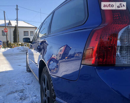 Синий Вольво В50, объемом двигателя 1.8 л и пробегом 323 тыс. км за 5190 $, фото 7 на Automoto.ua