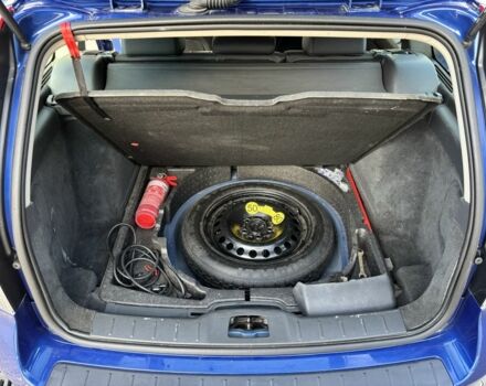 Синий Вольво В50, объемом двигателя 1.8 л и пробегом 348 тыс. км за 4600 $, фото 16 на Automoto.ua