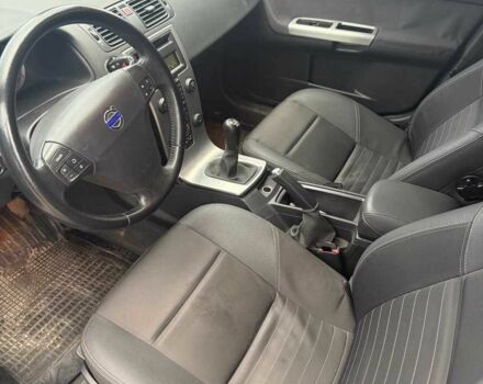 Синій Вольво V50, об'ємом двигуна 2 л та пробігом 360 тис. км за 2800 $, фото 5 на Automoto.ua