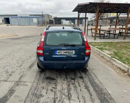Синий Вольво В50, объемом двигателя 2 л и пробегом 354 тыс. км за 2900 $, фото 6 на Automoto.ua