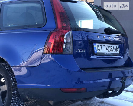 Синий Вольво В50, объемом двигателя 1.8 л и пробегом 323 тыс. км за 5190 $, фото 6 на Automoto.ua