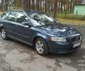 Синий Вольво В50, объемом двигателя 1.8 л и пробегом 236 тыс. км за 7300 $, фото 3 на Automoto.ua