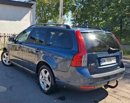 Синий Вольво В50, объемом двигателя 2 л и пробегом 241 тыс. км за 6599 $, фото 6 на Automoto.ua