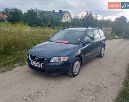 Синий Вольво В50, объемом двигателя 1.6 л и пробегом 235 тыс. км за 6900 $, фото 9 на Automoto.ua