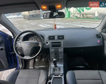 Синій Вольво V50, об'ємом двигуна 1.8 л та пробігом 348 тис. км за 5300 $, фото 8 на Automoto.ua