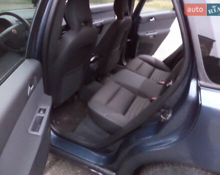 Синий Вольво В50, объемом двигателя 0 л и пробегом 265 тыс. км за 2500 $, фото 13 на Automoto.ua