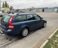 Синий Вольво В50, объемом двигателя 2 л и пробегом 354 тыс. км за 2900 $, фото 1 на Automoto.ua
