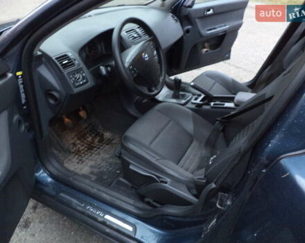 Синий Вольво В50, объемом двигателя 0 л и пробегом 265 тыс. км за 2500 $, фото 14 на Automoto.ua