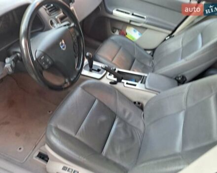 Вольво В50 2009 в Ровно на Automoto.ua Синий Вольво В50, объемом двигателя 2 л и пробегом 205 тыс. км за 8200 $, фото 2 на Automoto.ua