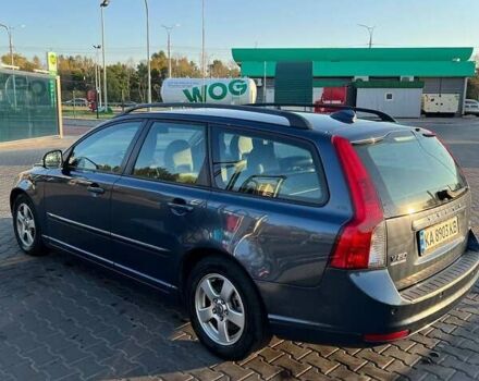 Вольво В50 2009 в Киеве на Automoto.ua Синий Вольво В50, объемом двигателя 1.56 л и пробегом 251 тыс. км за 7500 $, фото 9 на Automoto.ua