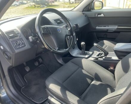 Вольво В50 2009 в Калуше на Automoto.ua Синий Вольво В50, объемом двигателя 1.6 л и пробегом 228 тыс. км за 6800 $, фото 5 на Automoto.ua