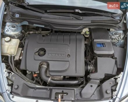 Синий Вольво В50, объемом двигателя 1.6 л и пробегом 301 тыс. км за 6300 $, фото 23 на Automoto.ua