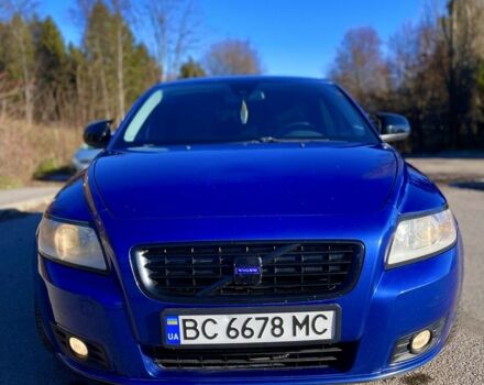 Синий Вольво В50, объемом двигателя 1.6 л и пробегом 291 тыс. км за 7000 $, фото 2 на Automoto.ua