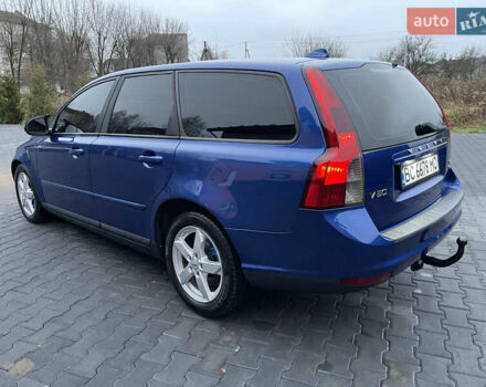 Синій Вольво V50, об'ємом двигуна 1.56 л та пробігом 292 тис. км за 6700 $, фото 10 на Automoto.ua