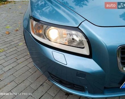 Синий Вольво В50, объемом двигателя 1.6 л и пробегом 260 тыс. км за 5000 $, фото 2 на Automoto.ua