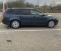 Синий Вольво В50, объемом двигателя 1.6 л и пробегом 275 тыс. км за 5700 $, фото 2 на Automoto.ua