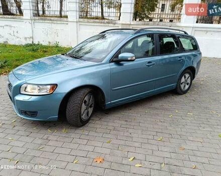 Синий Вольво В50, объемом двигателя 1.56 л и пробегом 260 тыс. км за 5500 $, фото 9 на Automoto.ua