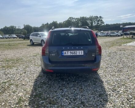 Вольво В50 2009 в Калуше на Automoto.ua Синий Вольво В50, объемом двигателя 1.6 л и пробегом 228 тыс. км за 6800 $, фото 3 на Automoto.ua