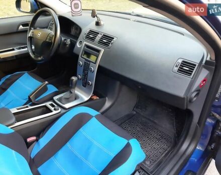 Синий Вольво В50, объемом двигателя 2 л и пробегом 230 тыс. км за 7200 $, фото 9 на Automoto.ua