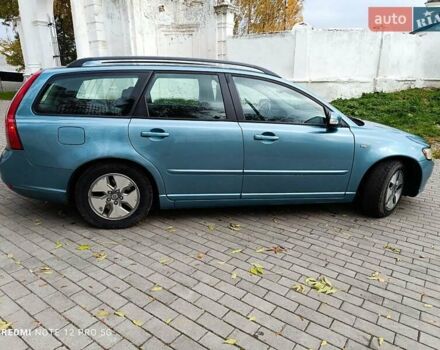 Синий Вольво В50, объемом двигателя 1.6 л и пробегом 260 тыс. км за 5000 $, фото 5 на Automoto.ua