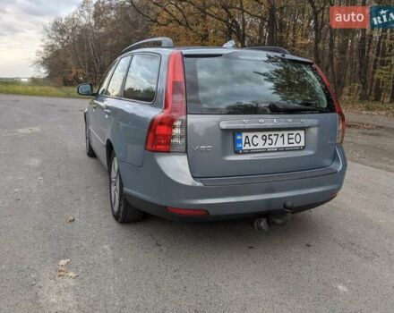 Синий Вольво В50, объемом двигателя 1.6 л и пробегом 301 тыс. км за 6300 $, фото 4 на Automoto.ua