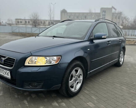 Синий Вольво В50, объемом двигателя 1.6 л и пробегом 267 тыс. км за 6700 $, фото 1 на Automoto.ua
