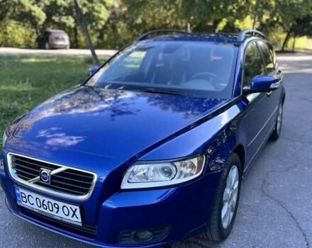 Синий Вольво В50, объемом двигателя 2 л и пробегом 230 тыс. км за 7200 $, фото 1 на Automoto.ua