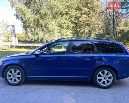 Синий Вольво В50, объемом двигателя 2 л и пробегом 230 тыс. км за 7200 $, фото 3 на Automoto.ua