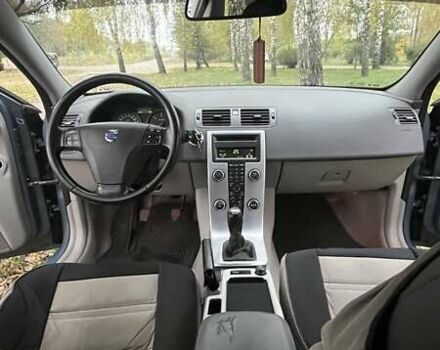 Синий Вольво В50, объемом двигателя 1.56 л и пробегом 200 тыс. км за 7022 $, фото 7 на Automoto.ua